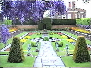 Hampton Palace garden